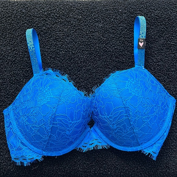Victoria’s Secret super push-up 36B - Picture 1 of 3